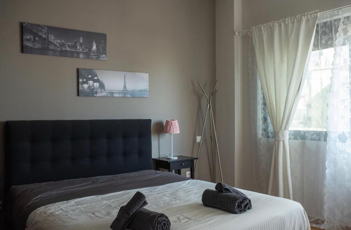 Ferienwohnung Minimal Brand New Loft Next To Subway Athen Exterior foto